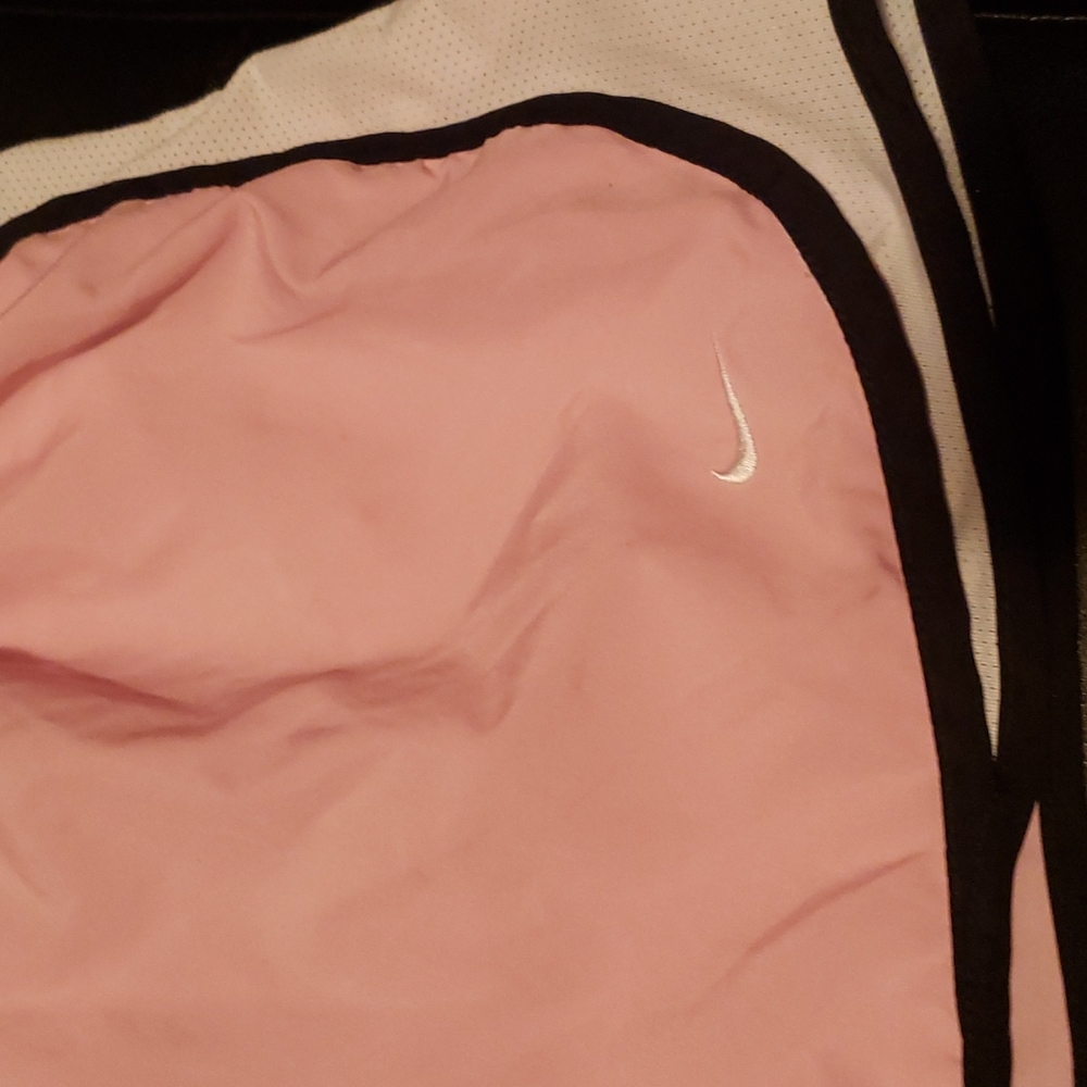 Women nike shorts